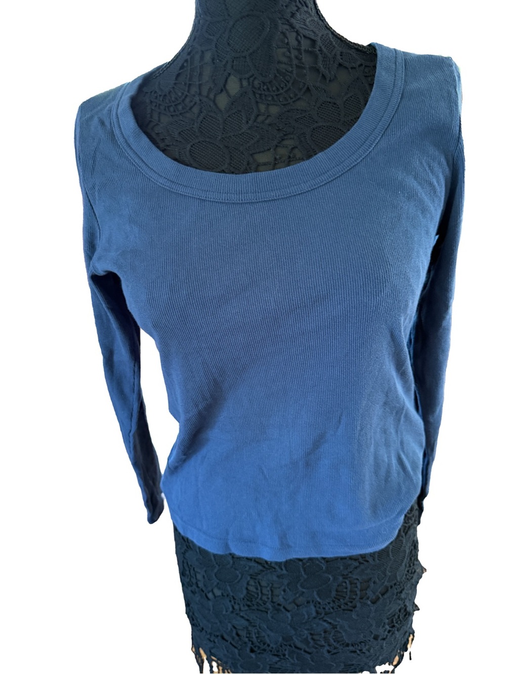 Banana Republic Blue Long-Sleeve Scoop Neck Tee
